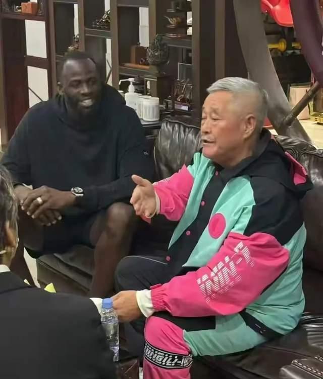 在聊天还拍, img 在聊天还拍, img